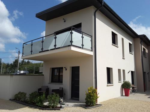 Porte Des Alpes - Mi Plaine - Manissieux Bed & Breakfast | Villa'vi Lyon Est Chambres d'Hôtes