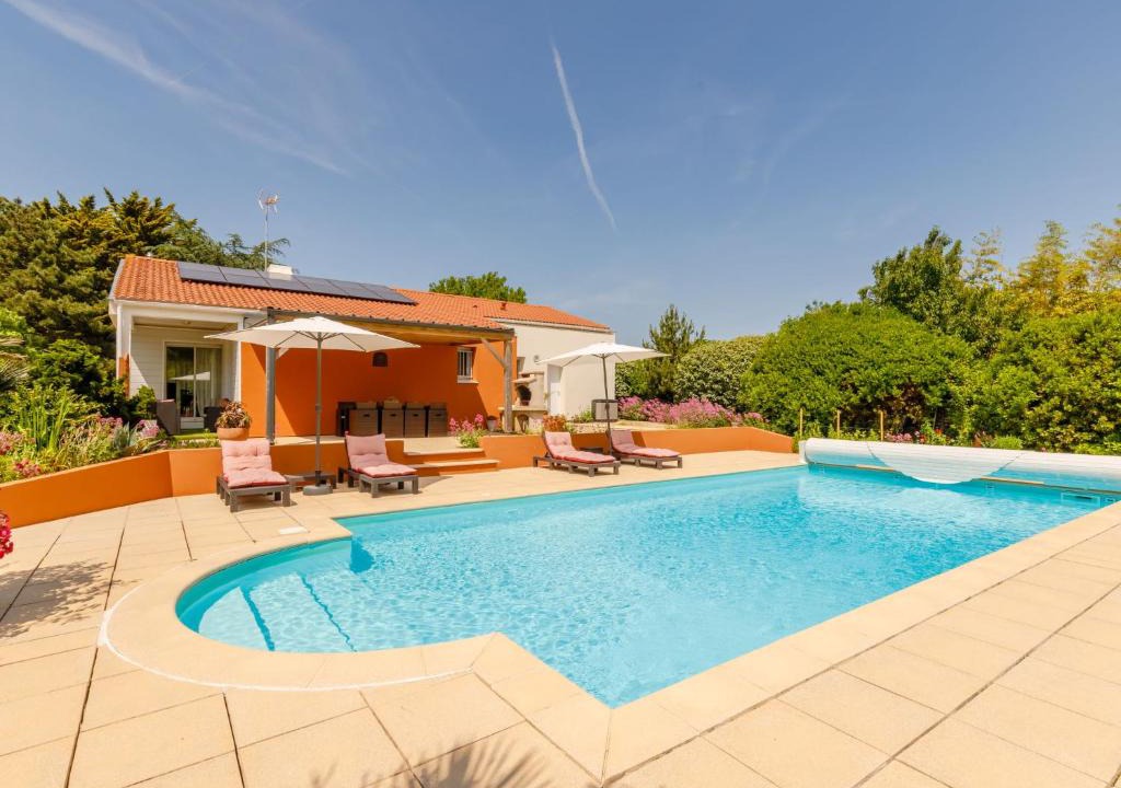 Olonne-sur-Mer Villa | Villa Villa Les Cygnes by Interhome