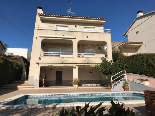 El Mas Mel Villa | Villa Vista