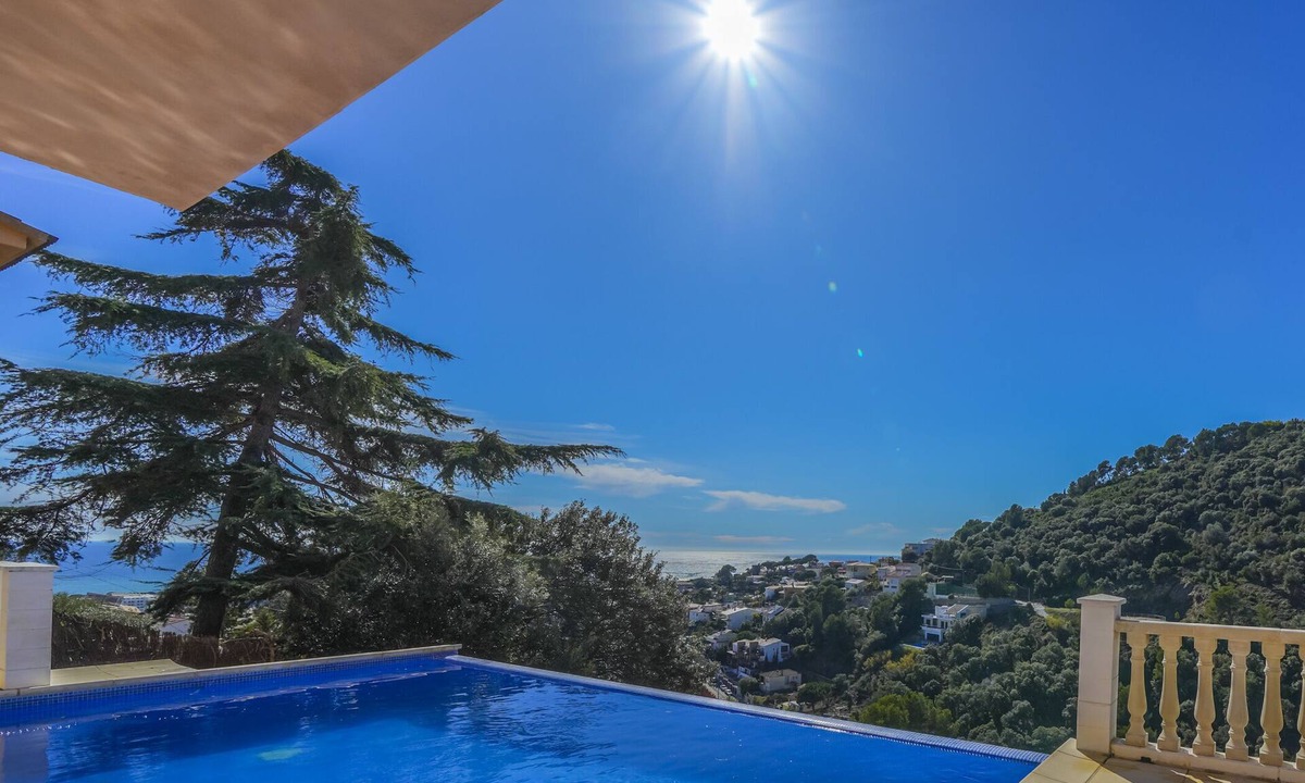 Gualba de Dalt House | Villa Vistamar, sea view, pool