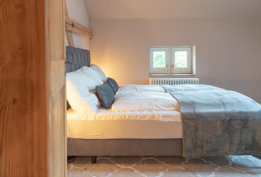 Aarburg Hotel | Villa Weber - self check-in