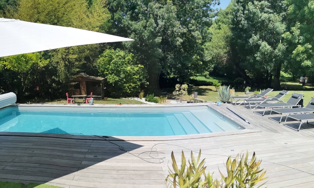 Semussac Villa | Villa Whaou! 5*, heated pool, jacuzzi.