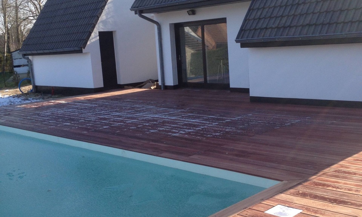 Le Touquet-Paris-Plage Villa | VILLA WITH PRIVATE HEATED AND OPEN SWIMMING POOL (MID-APRIL TO MID-SEPTEMBER)