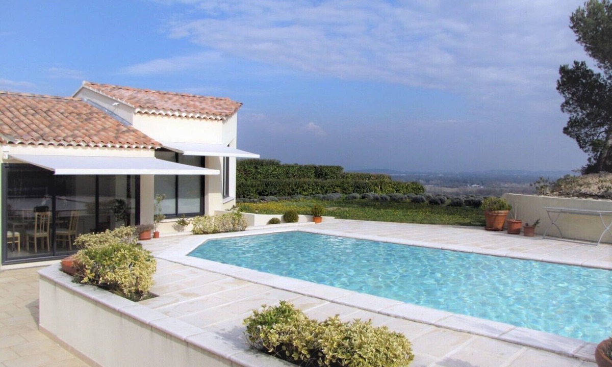 Villeneuve-les-Avignon Villa | Villa with private pool, AC and spectacular views over Avignon, Provence, France