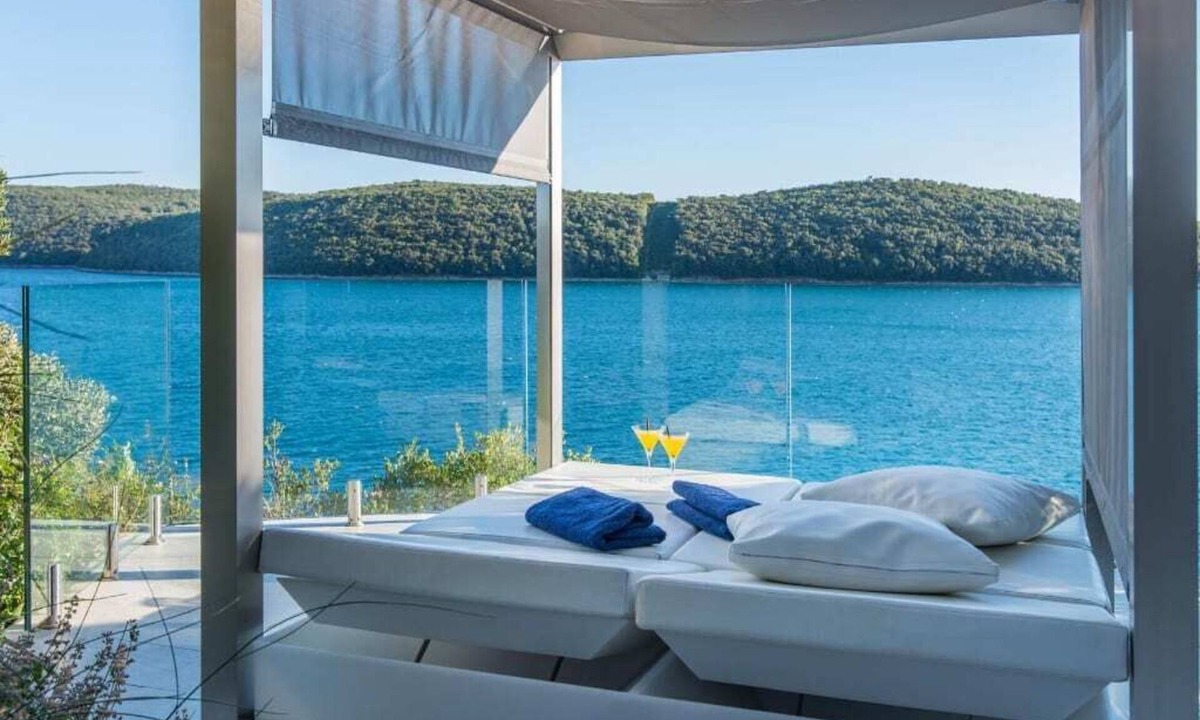 Vrsar Villa | Villa with Beautiful Landscapes View of Istria