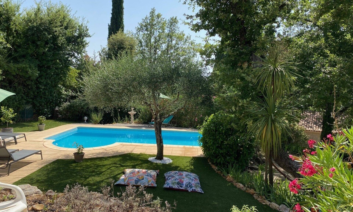Saint-Paul-en-Foret Villa | Villa with private pool between Land and Sea