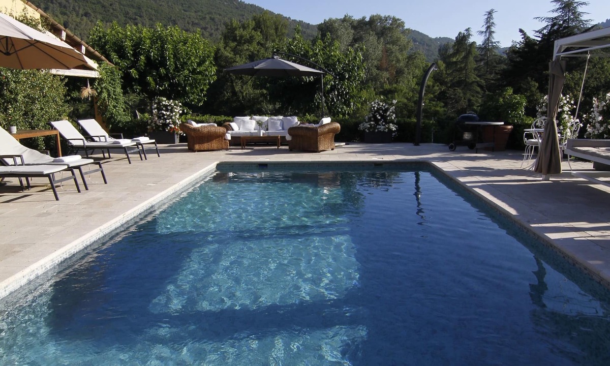 Tourrettes-sur-Loup House | Villa with pool and river enjoying incredible mountain views