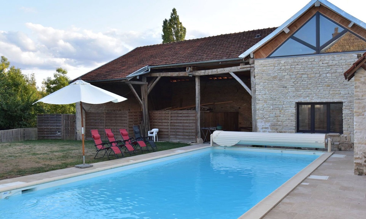 Villiers-les-Moines House | Villa with Spa & Pool