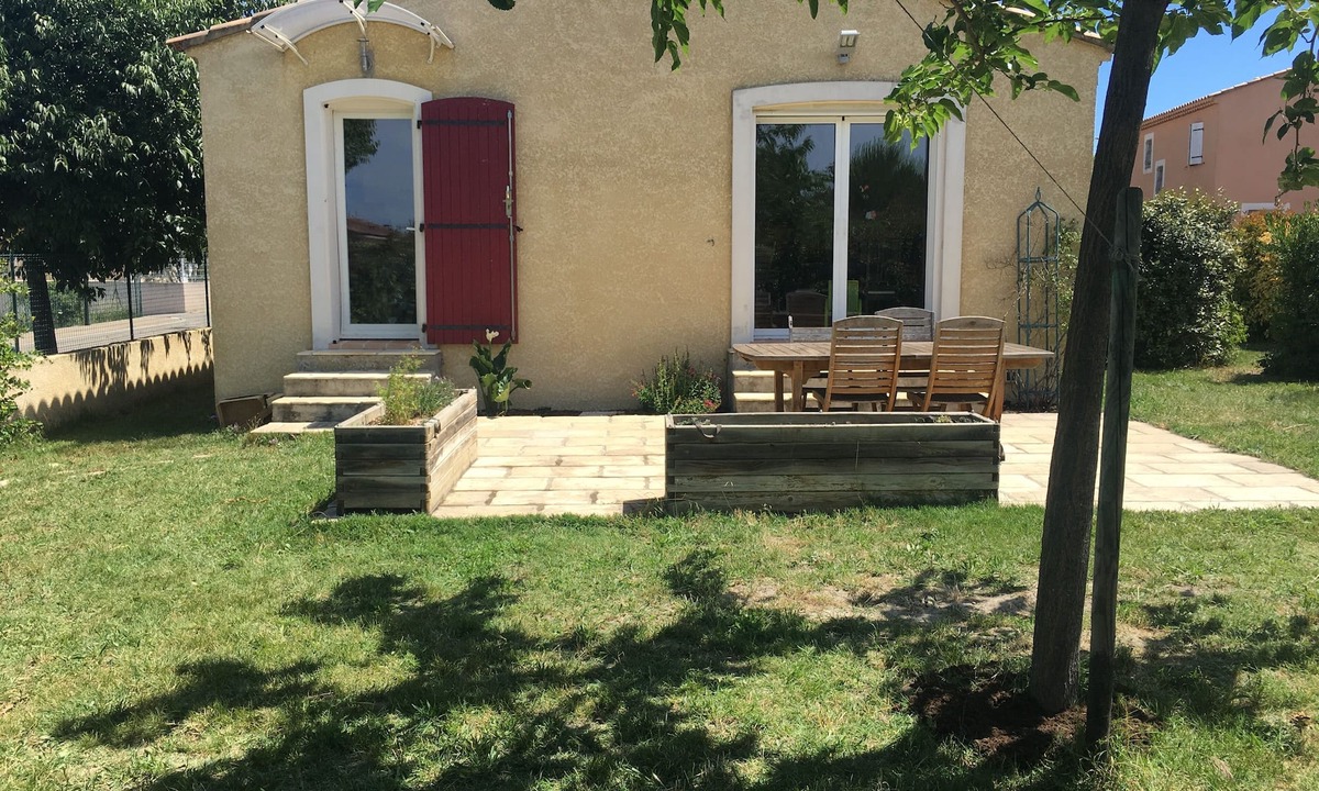 Vedene House | Villa with garden in quiet subdivision. At 10 minutes from Avignon