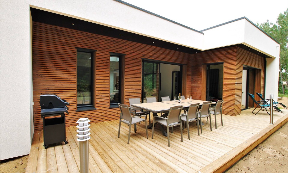 La Tranche-sur-Mer Villa | Villa with indoor pool