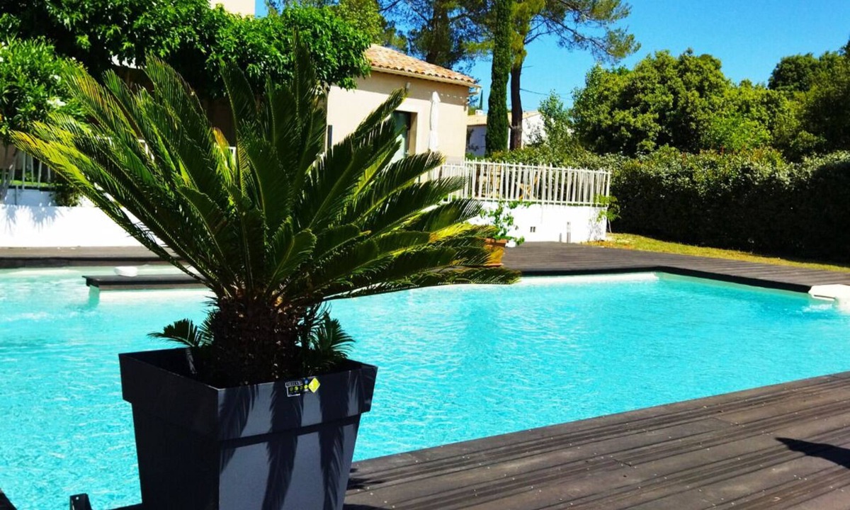 Sillans-la Cascade Villa | Villa with magnificent pool and panoramic view