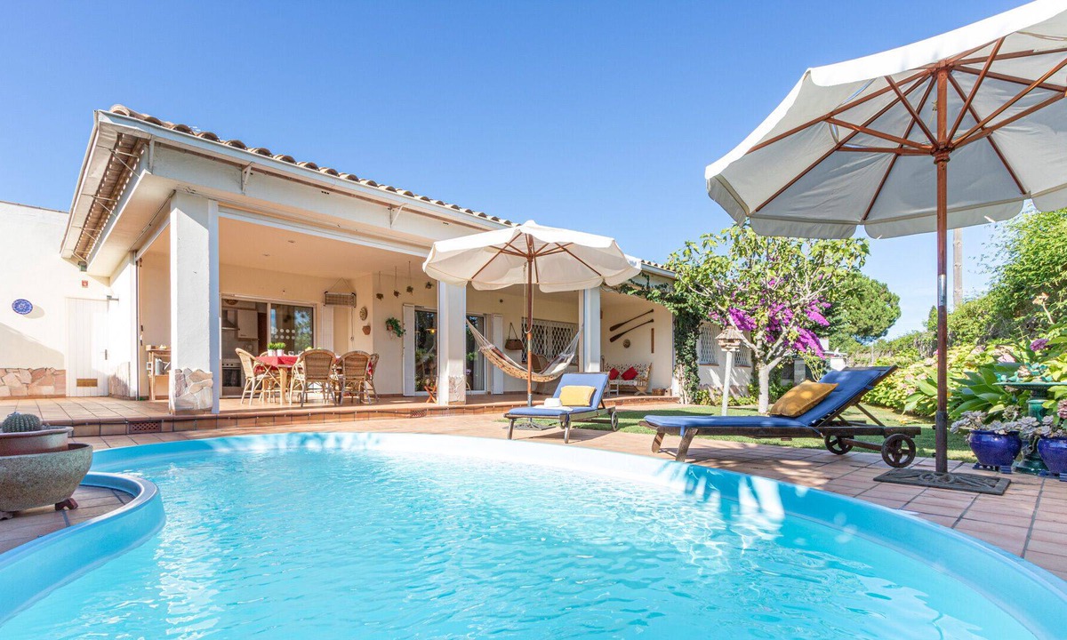 Bon Relax House | Villa with pool in Sant Pere Pescador- Private Pool- Solar Panels