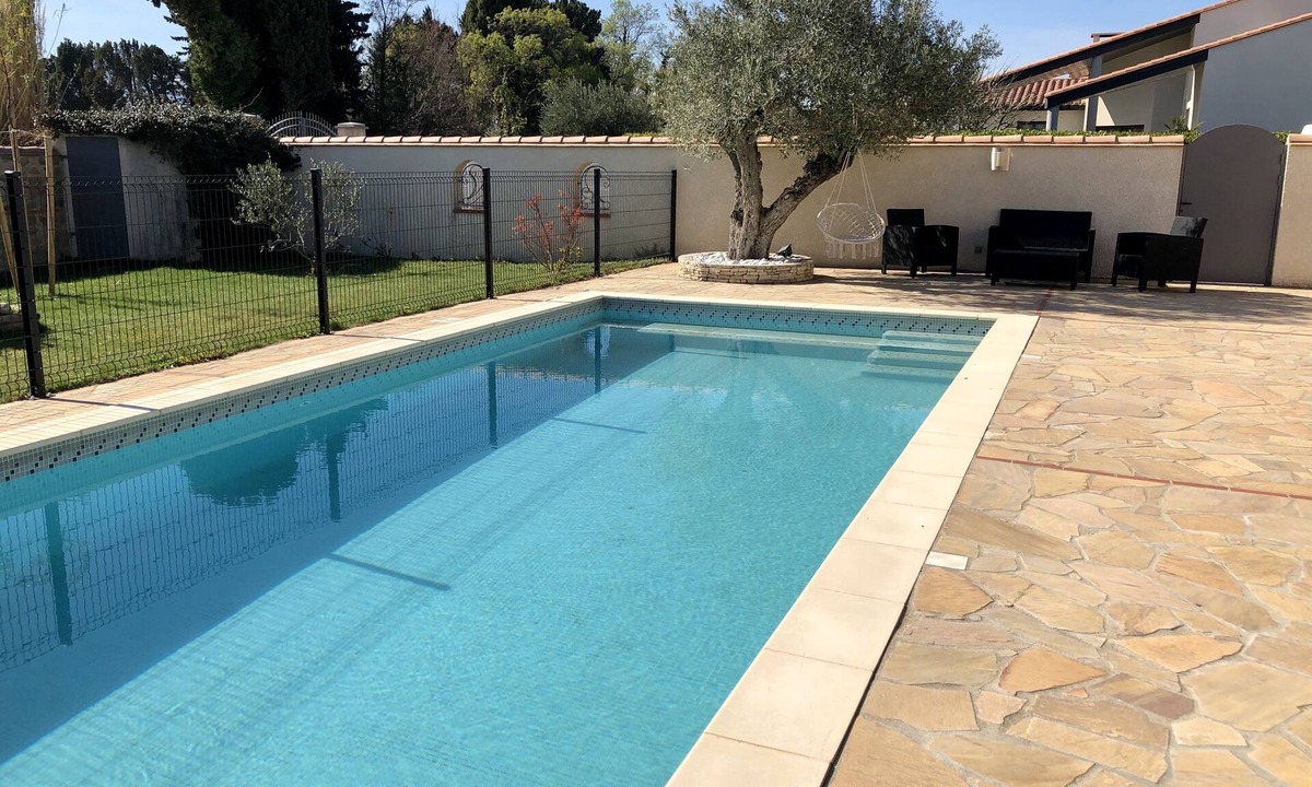 Pezilla-la-Riviere Villa | Villa with pool: modern and spacious - 12 travellers
