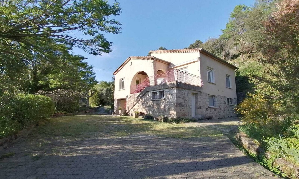 Les Salelles House | Villa with panoramic views