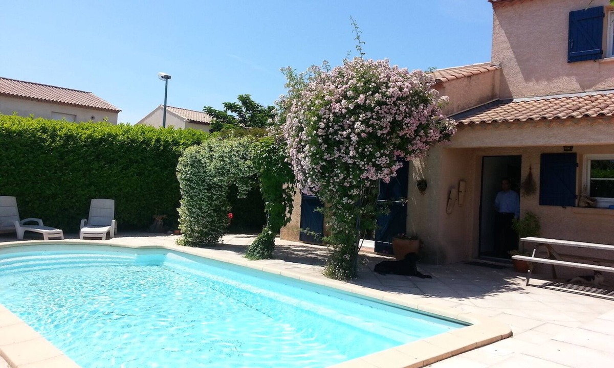 Mauguio House | Villa with pool 15 minutes from the beach
