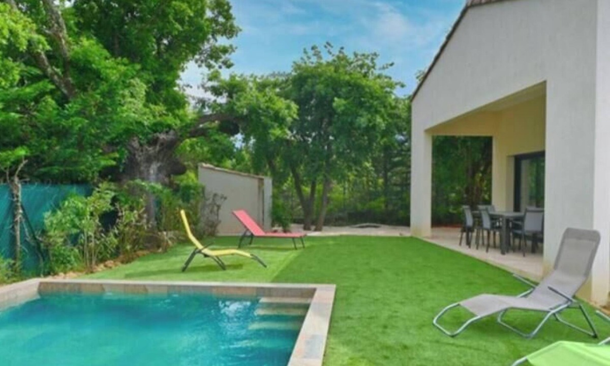 Blauzac Villa | Villa with pool for 6 people in Blauzac-