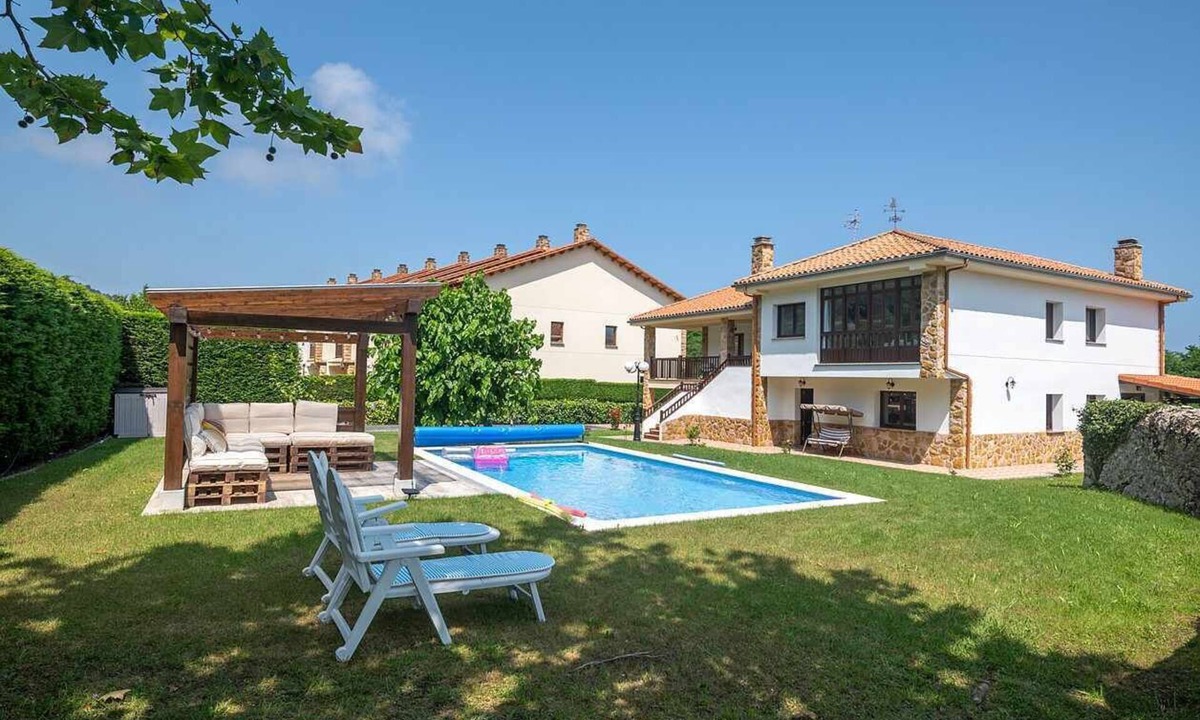 Llanes House | Villa with pool in Llanes