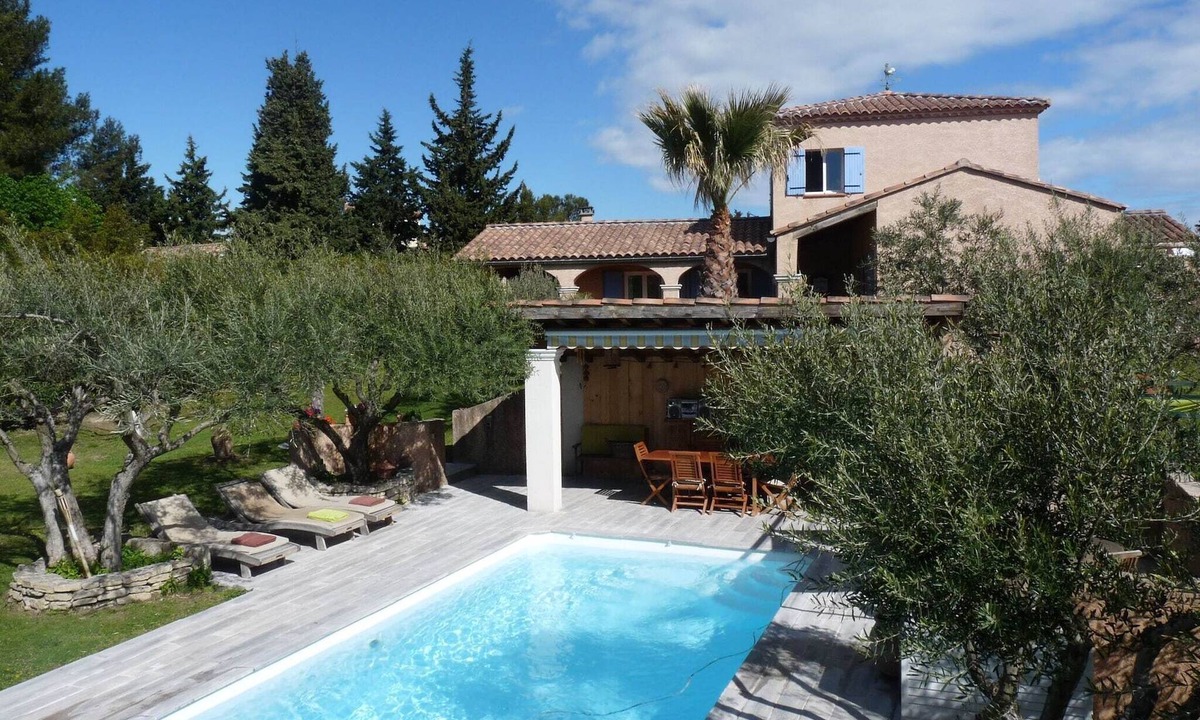 Roquemaure Villa | Villa with Pool in Roquemaure