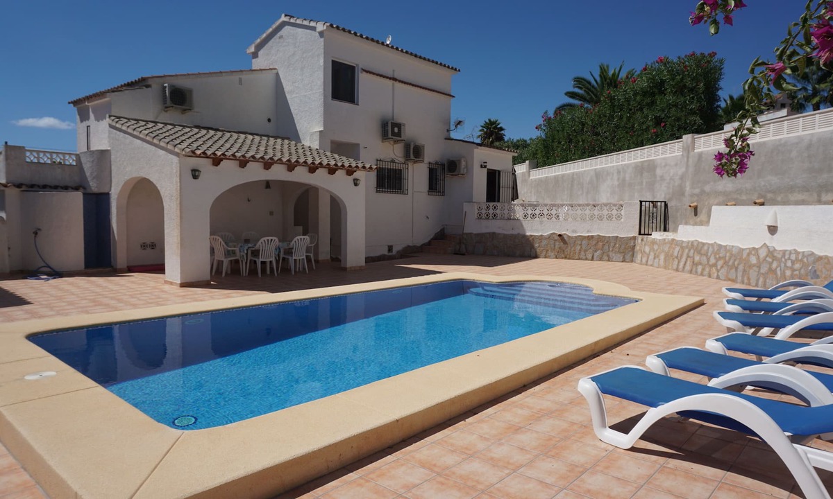 Moraira Villa | Villa with pool near the beach