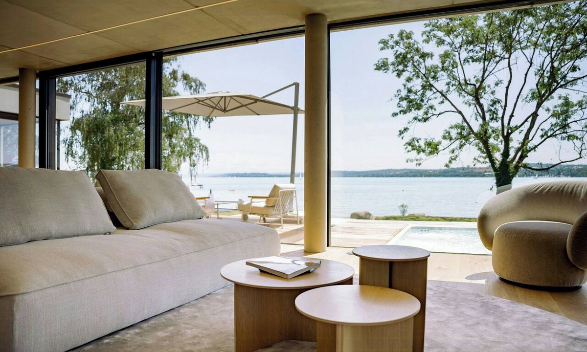 Ueberlingen House | Villa with private beach on Lake Constance