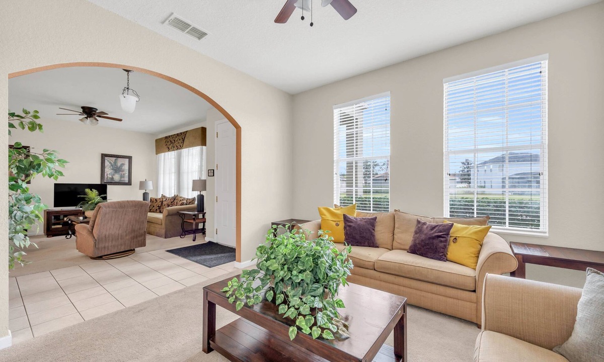 Trafalgar Village Villa | Villa with private pool up to 14 guests in Disney area
