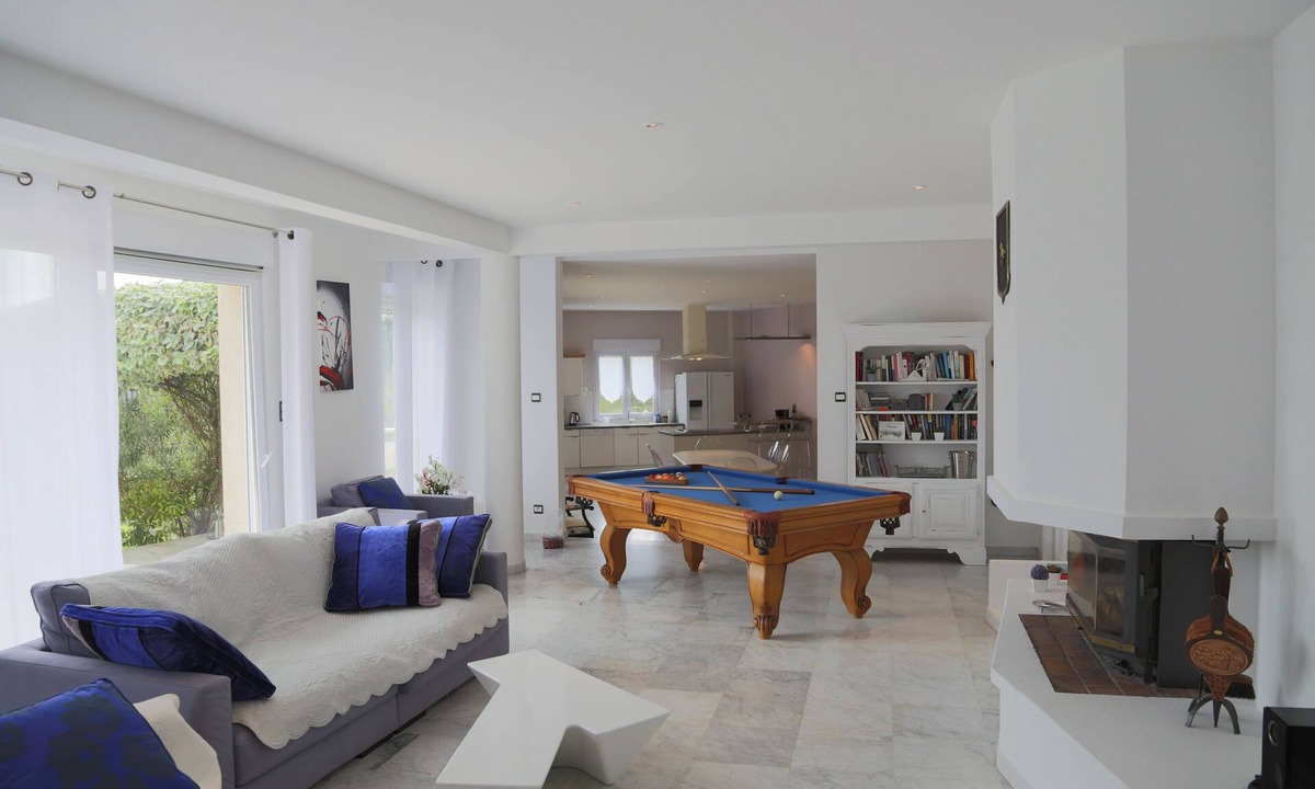 Connaux Villa | Villa with private pool & jacuzzi - Absolute tranquility - Avignon-Uzès-Nîmes triangle