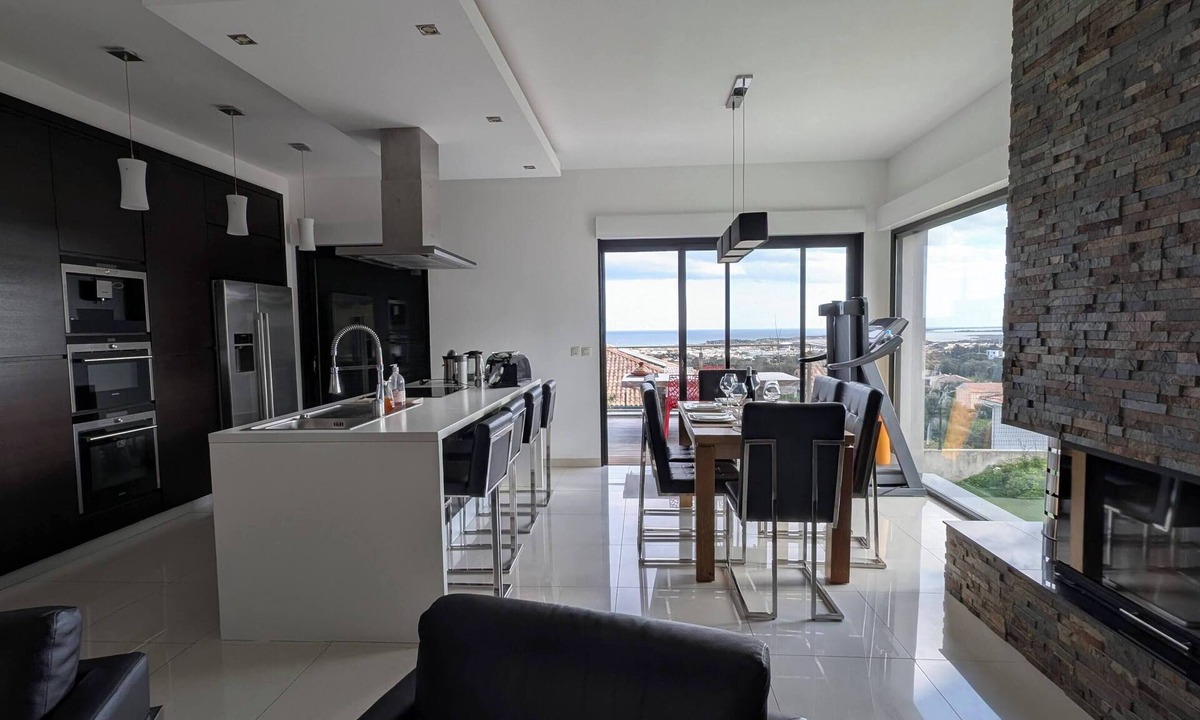 Furiani House | Villa with sea and mountain views