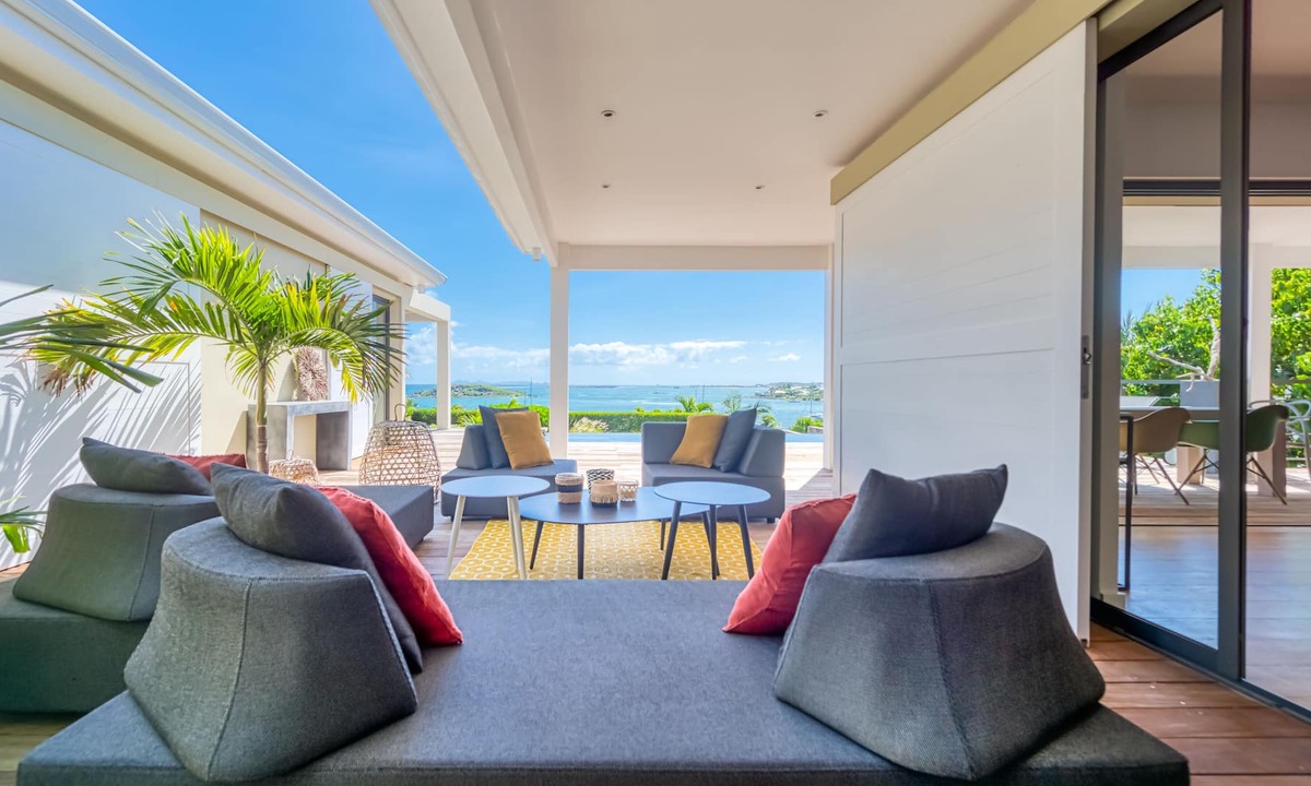 Cul de Sac Villa | Villa with Spectacular Sea View