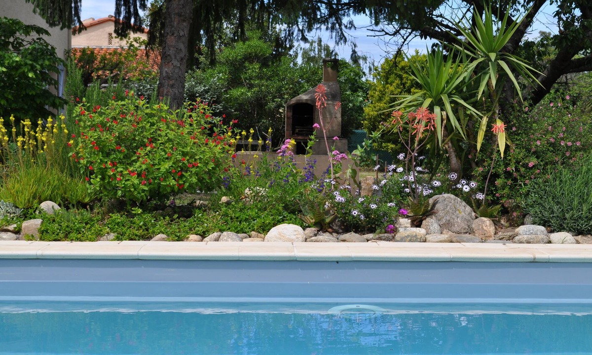 Sorede House | Villa with swimming pool, in a quiet natural setting