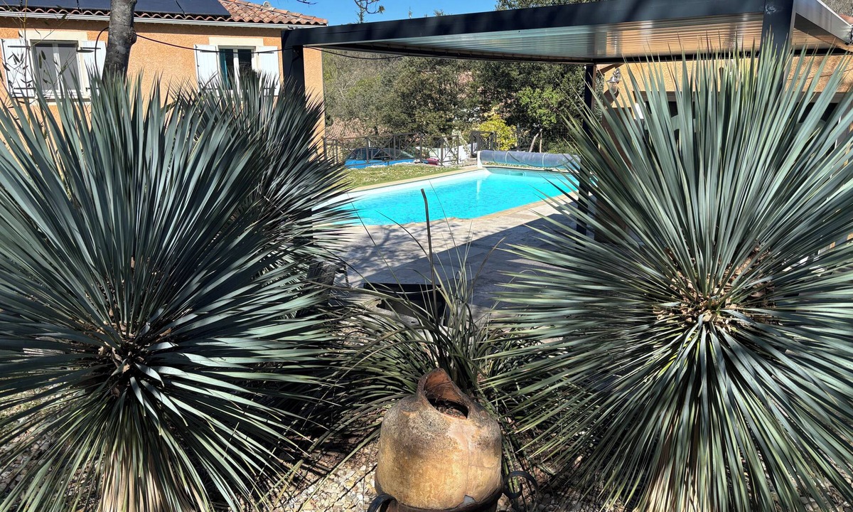 Mons Villa | Villa with swimming pool in the Cévennes 10 people electric charging point