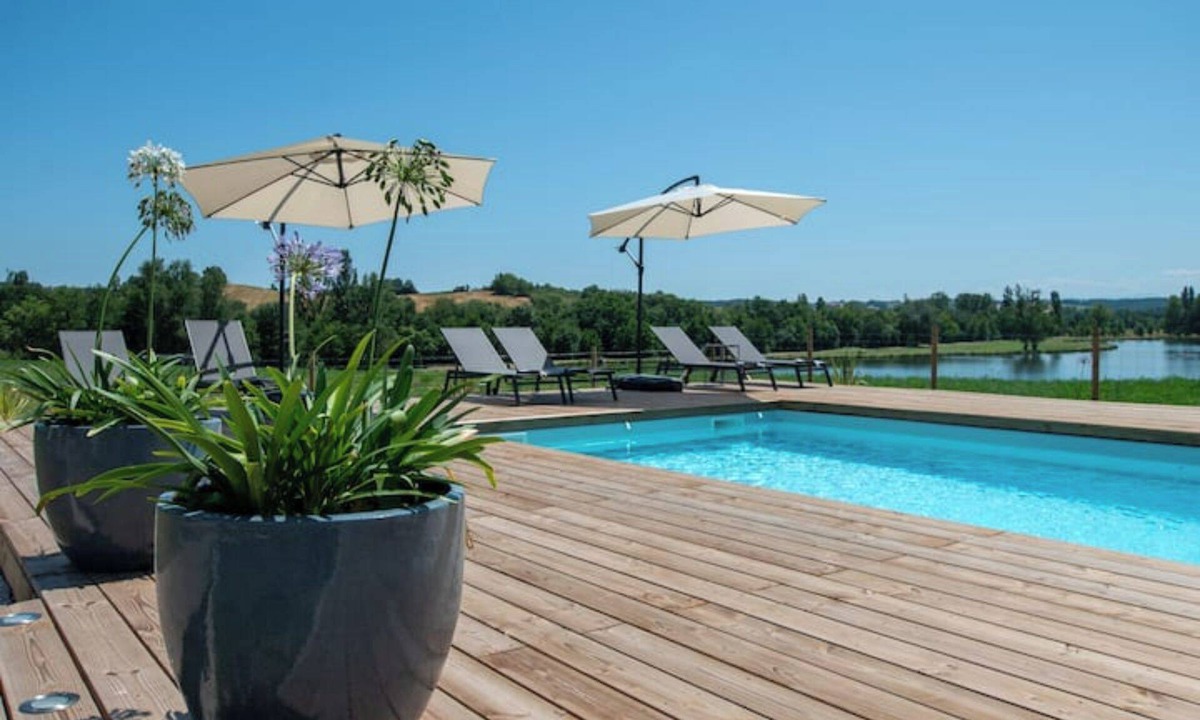 Saramon Villa | Villa with view and private pool for 12 people