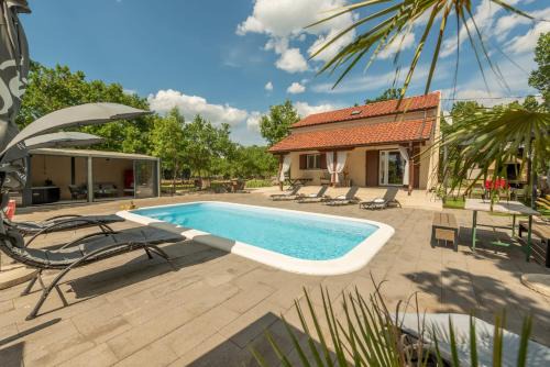 Oklaj Villa | Villa Zen Promona ZadarVillas