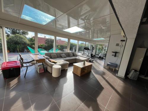 Saint-Bonnet-de-Mure House | Villa Zena