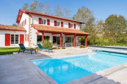 Sare Villa | Villa Zeruko Izarra, Grand standing
