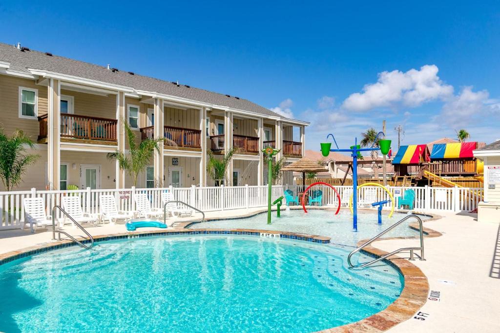 Corpus Christi Villa | Village by the Beach B917K