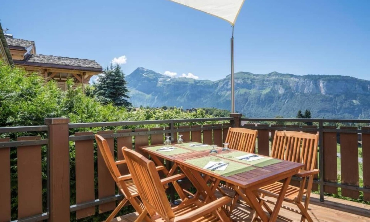 Les Carroz-d'Araches Resort | Village De Vacances Les Flocons Verts