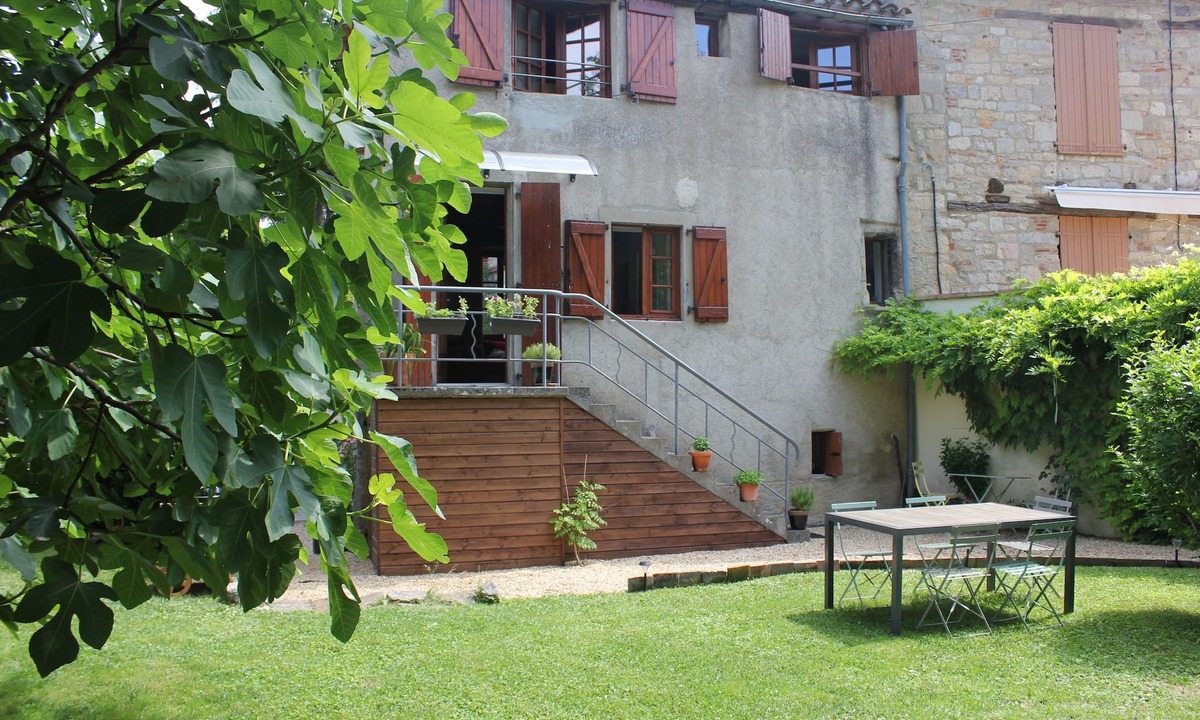 Saint-Antonin Noble Val House | Village house with large private garden