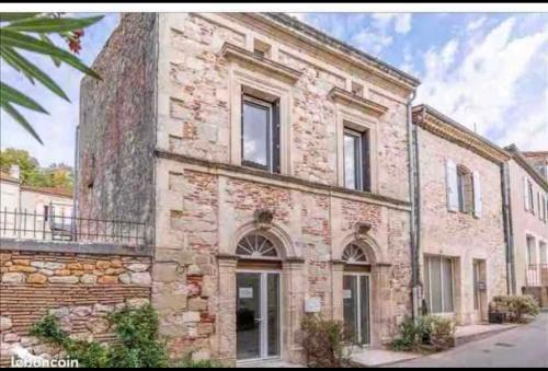 Penne-d'Agenais House | Village house