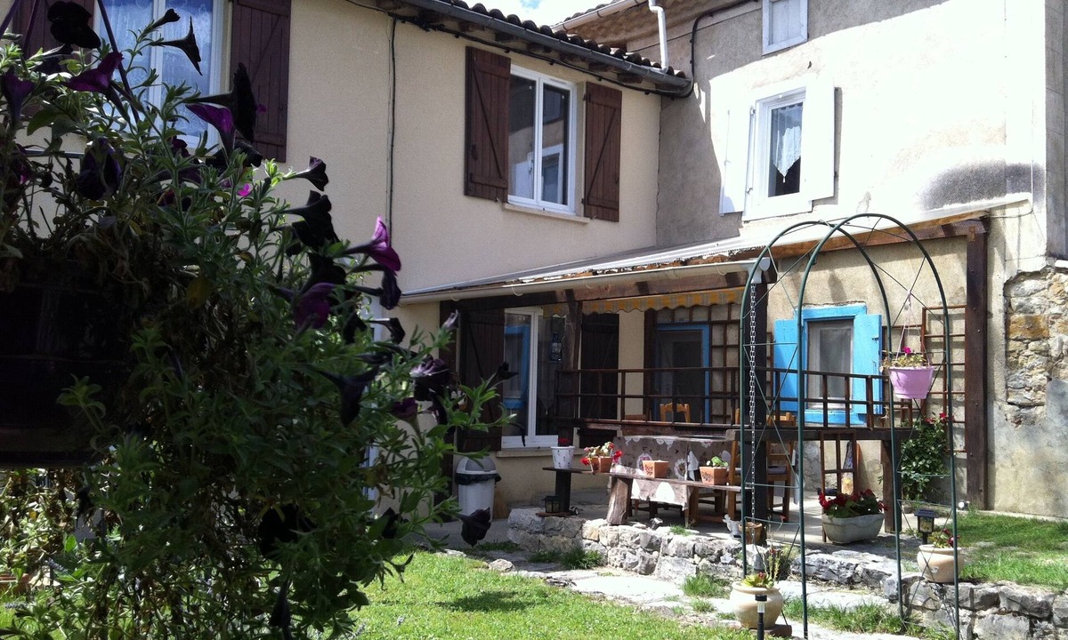 Pereille House | village house in the Pyrenees Cathares countryside, Péreille Ariège
