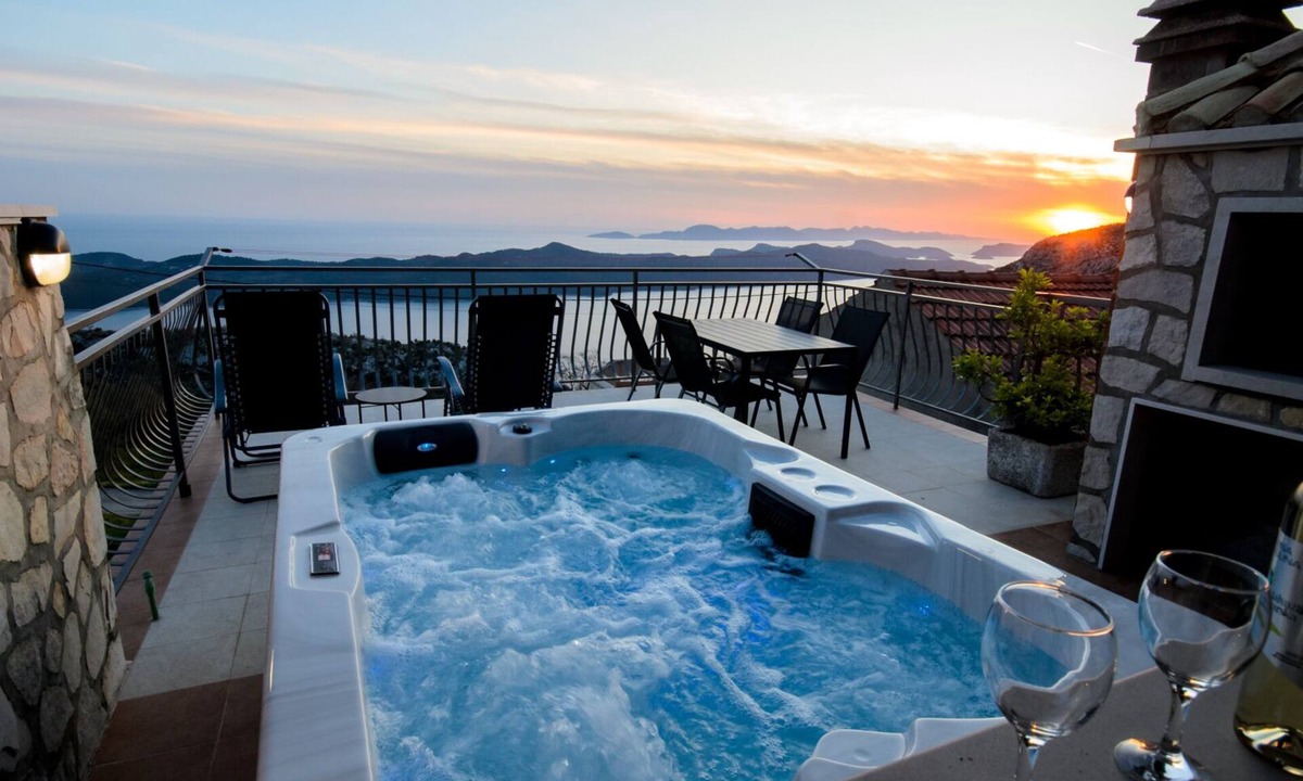 Dubrovacko Primorje Villa | Village house Kate Dubravica by Villas Guide