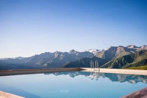 Saint-Aventin Hotel | Villages Clubs du Soleil - SUPERBAGNERES