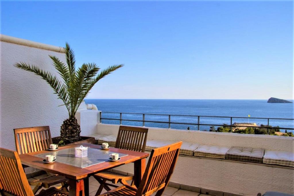 Benidorm Apartment | Villamarina dúplex en primera línea de mar - Fincas Arena