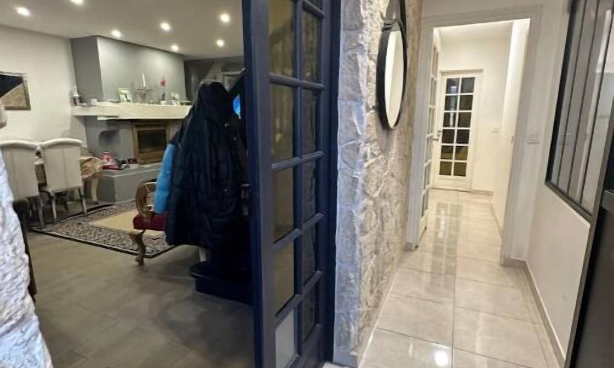 Port-Aviation House | Villaproche Aeroport et Gares