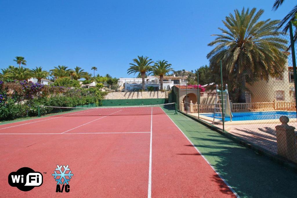 Empedrola House | Villas Costa Calpe - Tenis Janka
