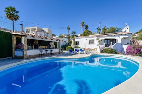 Pinar del Advocat Villa | Villas Guzman - Rouillon
