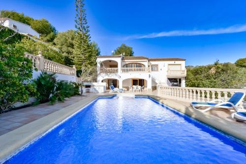 Urbanitzacio la Fustera Villa | Villas Guzman - Sonrisas
