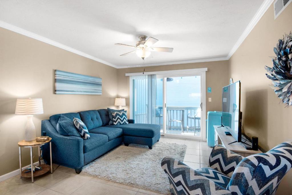 Pensacola Beach Apartment | Villas on the Gulf unit A8