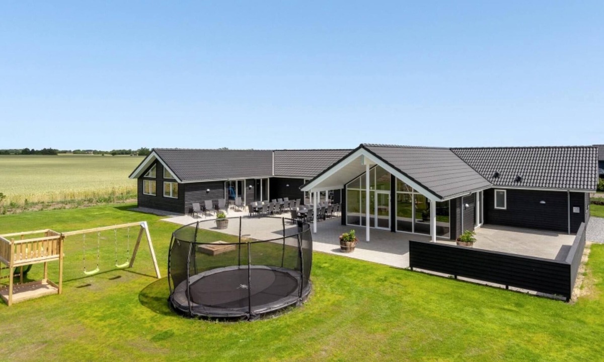 Spøttrup House | VillaVilla 542 - Hostrup Strand, Limfjorden