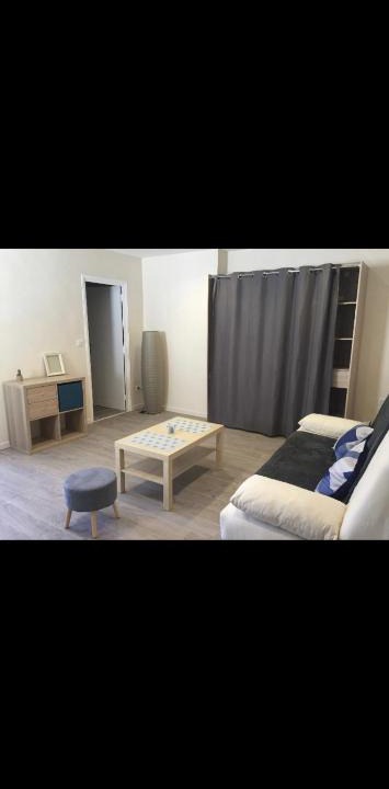 Villeneuve-les-Avignon Apartment | Villeneuve les avignon,proche Avignon, beau studio