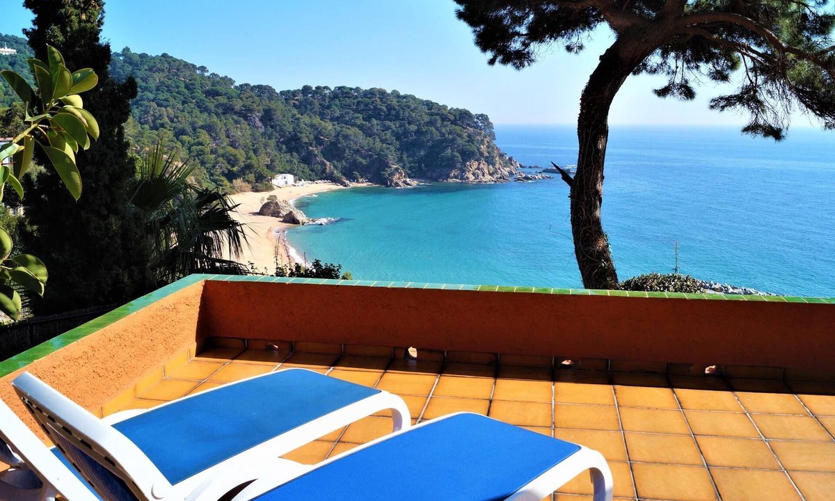 Lloret de Mar Villa | Villenpark Playa Arena KIWI loft with beautiful sea view